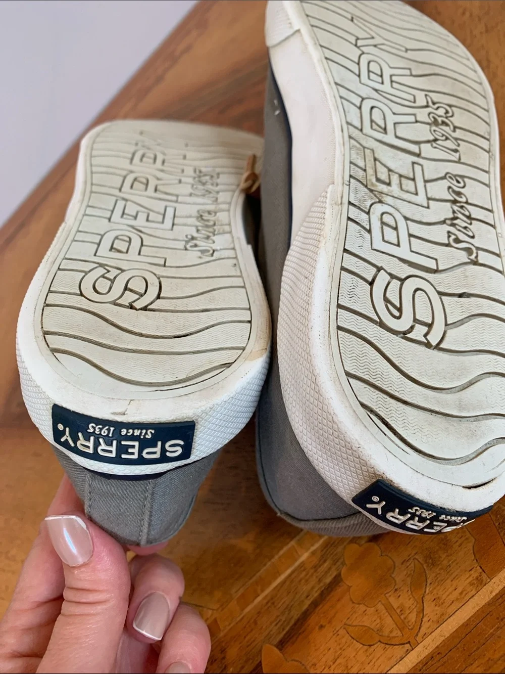 Sperry Women’s Size 7 Gray Canvas Pier View Slip-On Boat Sneaker w/ Leather Lace